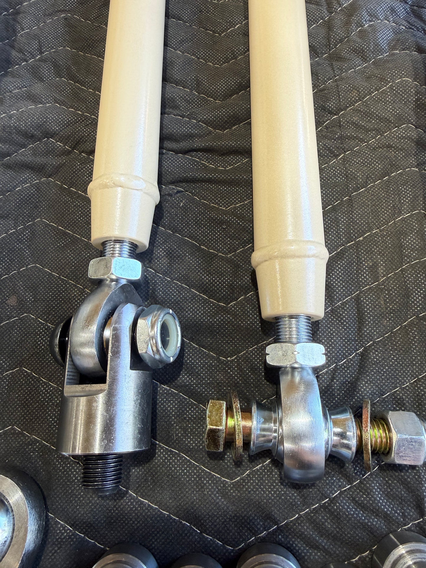 ROR Defender HD11 Adjustable Front A-Arms - Stage 2