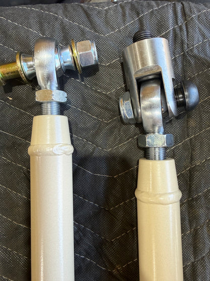 ROR Defender HD11 Adjustable Front A-Arms - Stage 2